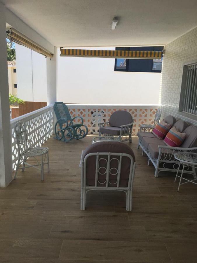 Casa Ferrada Villa บูร์เรียนา ภายนอก รูปภาพ